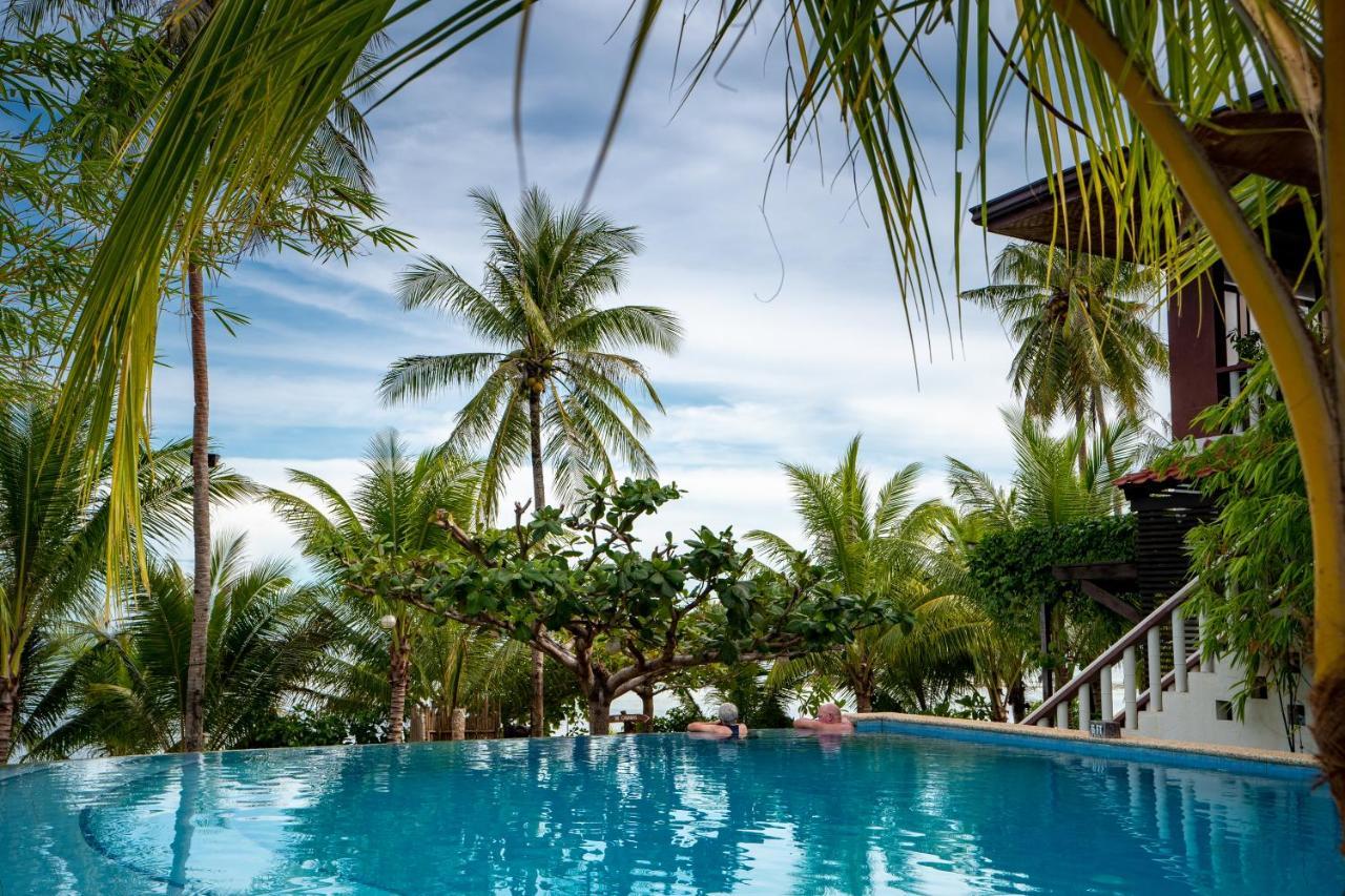 Island View Beachfront Resort Анда Экстерьер фото