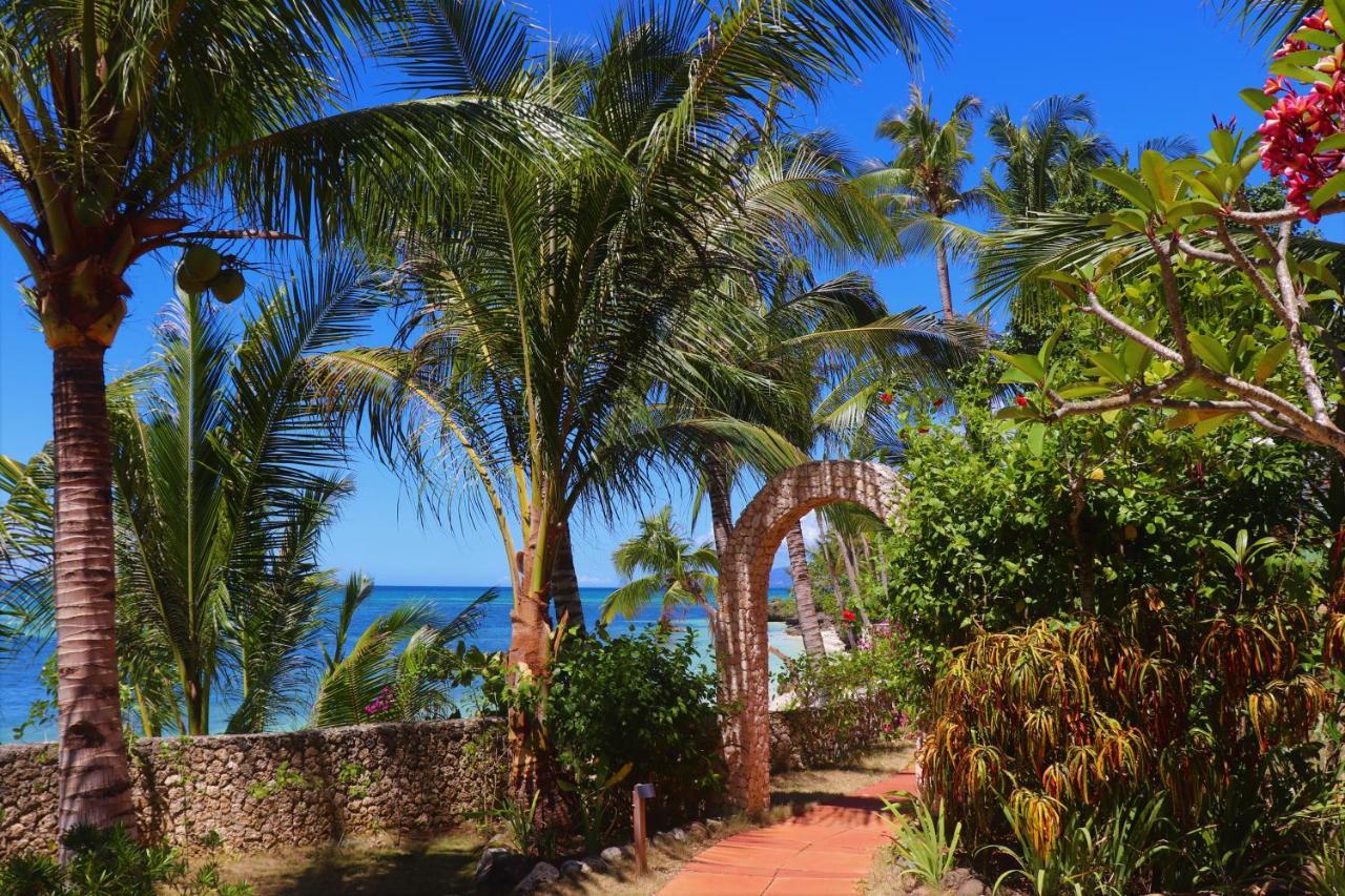 Island View Beachfront Resort Анда Экстерьер фото
